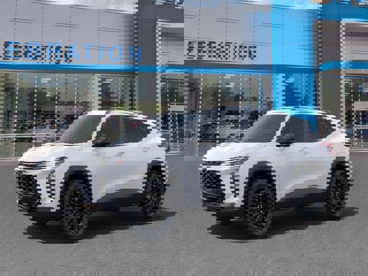 New 2025 Chevrolet Trax ACTIV w/ Driver Confidence Package image 2