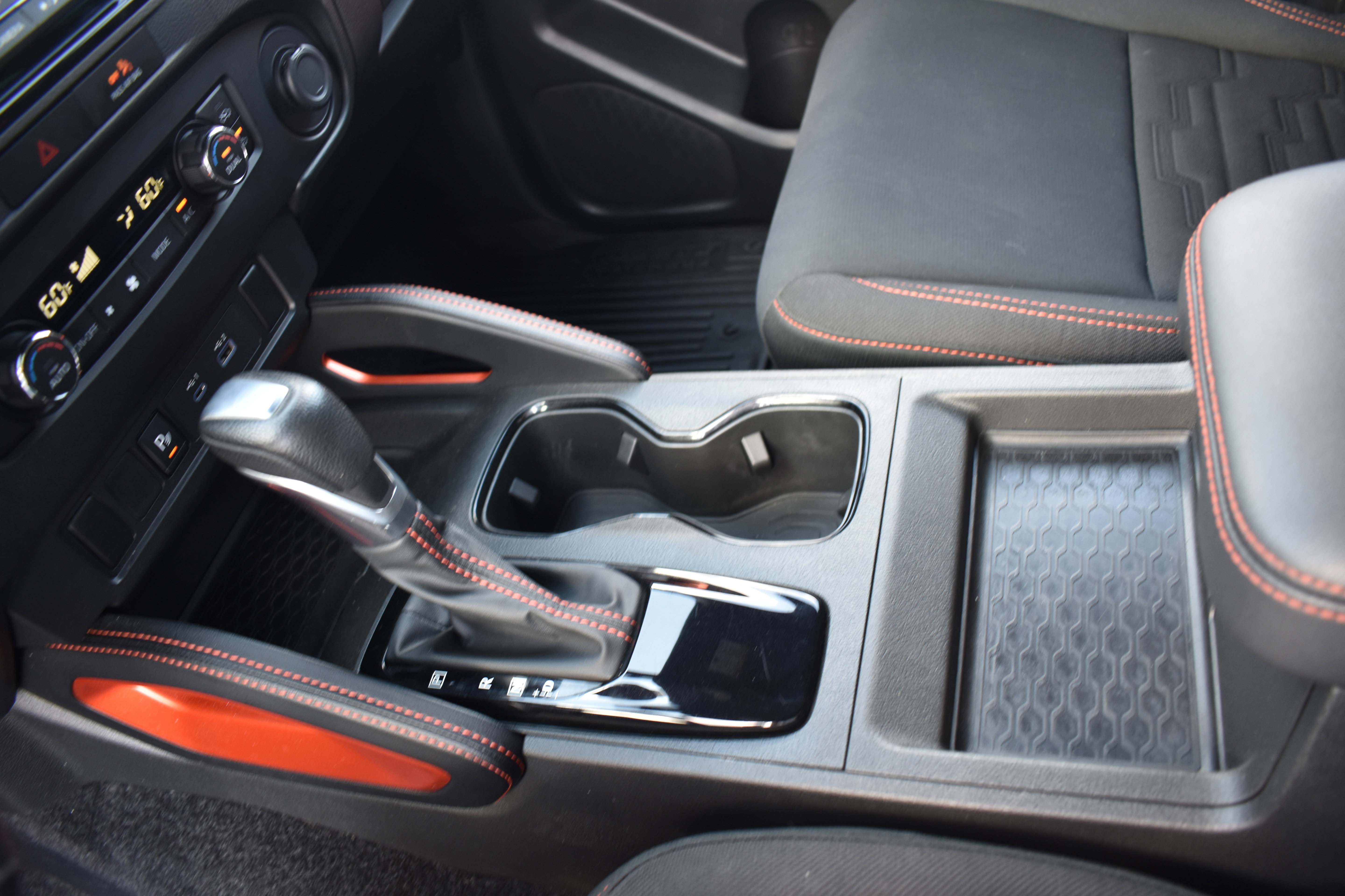 Used 2023 Nissan Frontier Pro-X w/ Technology Package image 23