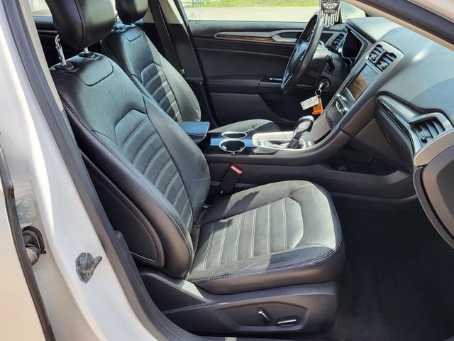 Used 2013 Ford Fusion SE image 27