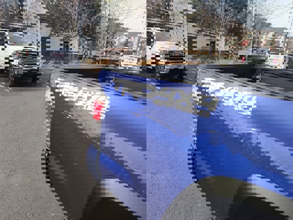 Used 2022 Toyota Tacoma TRD Off-Road image 26