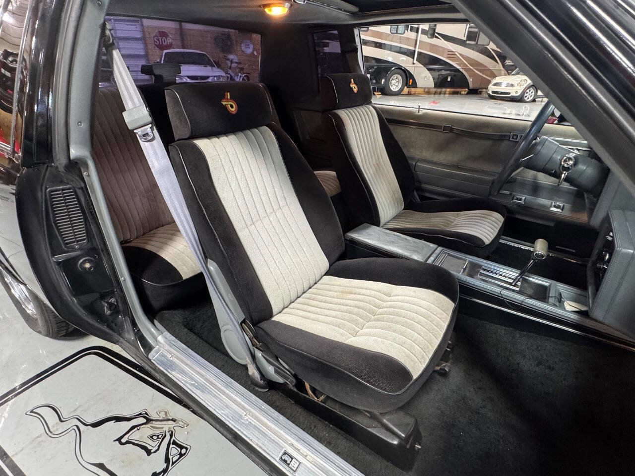 Used 1987 Buick Regal Coupe image 79