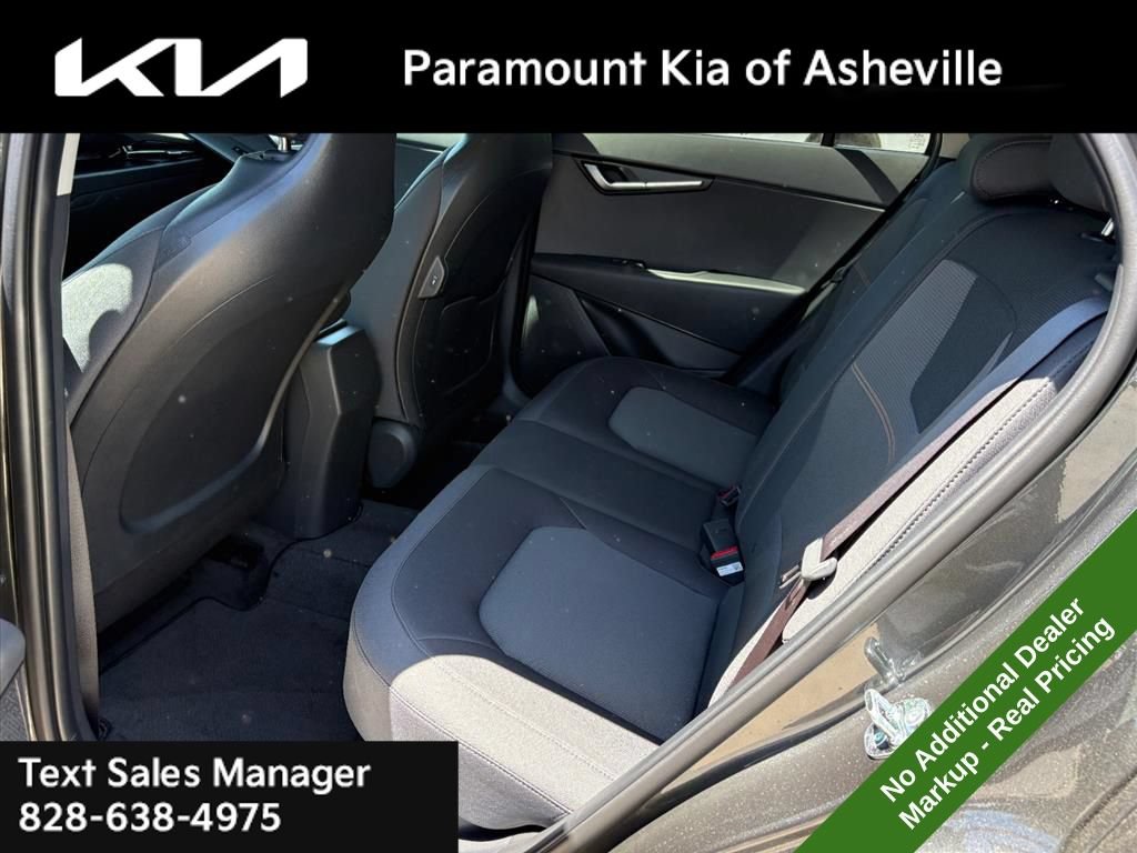 New 2026 Kia Niro LX FWD image 20
