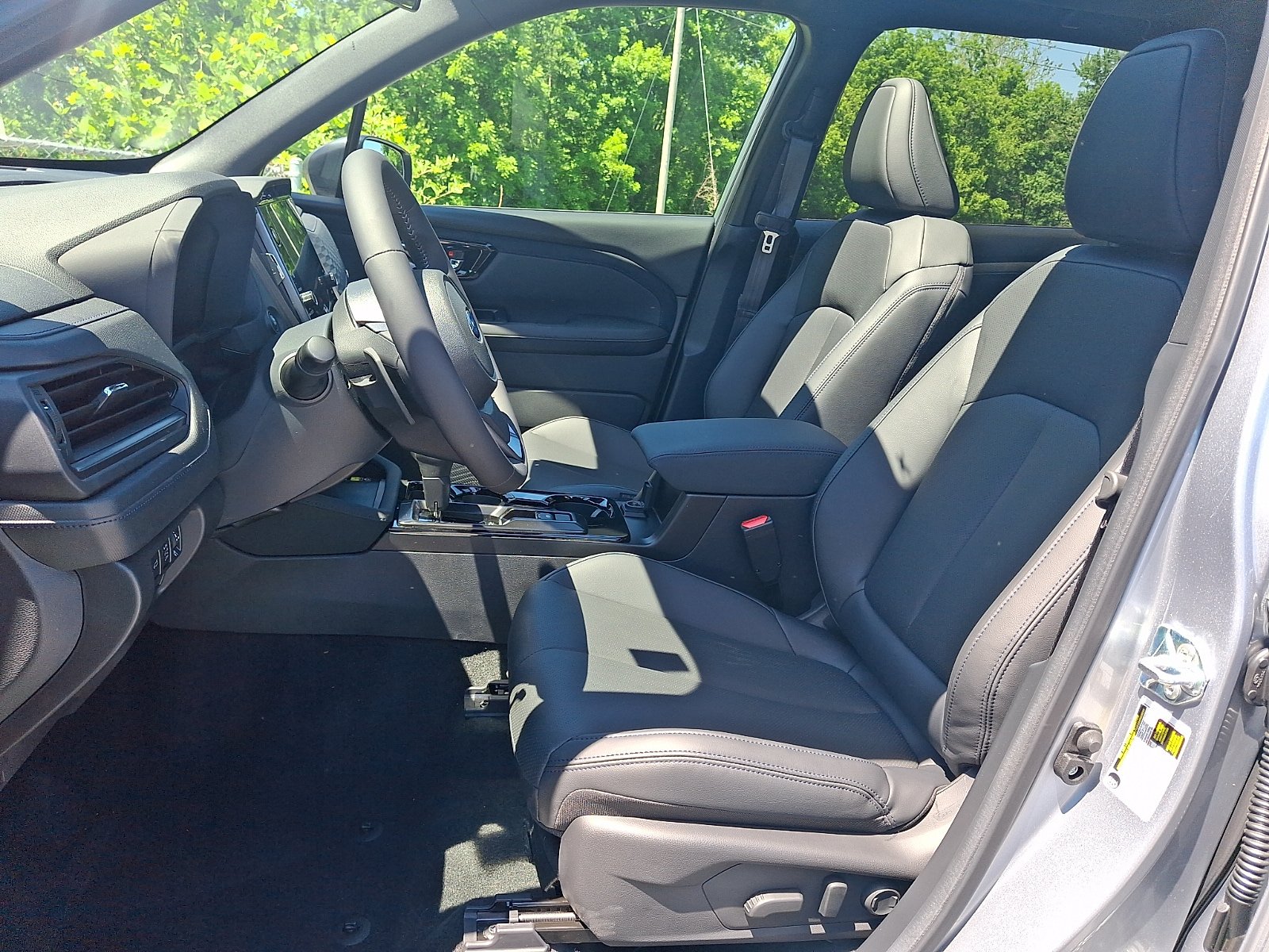 New 2026 Subaru Forester Touring AWD/4WD image 9