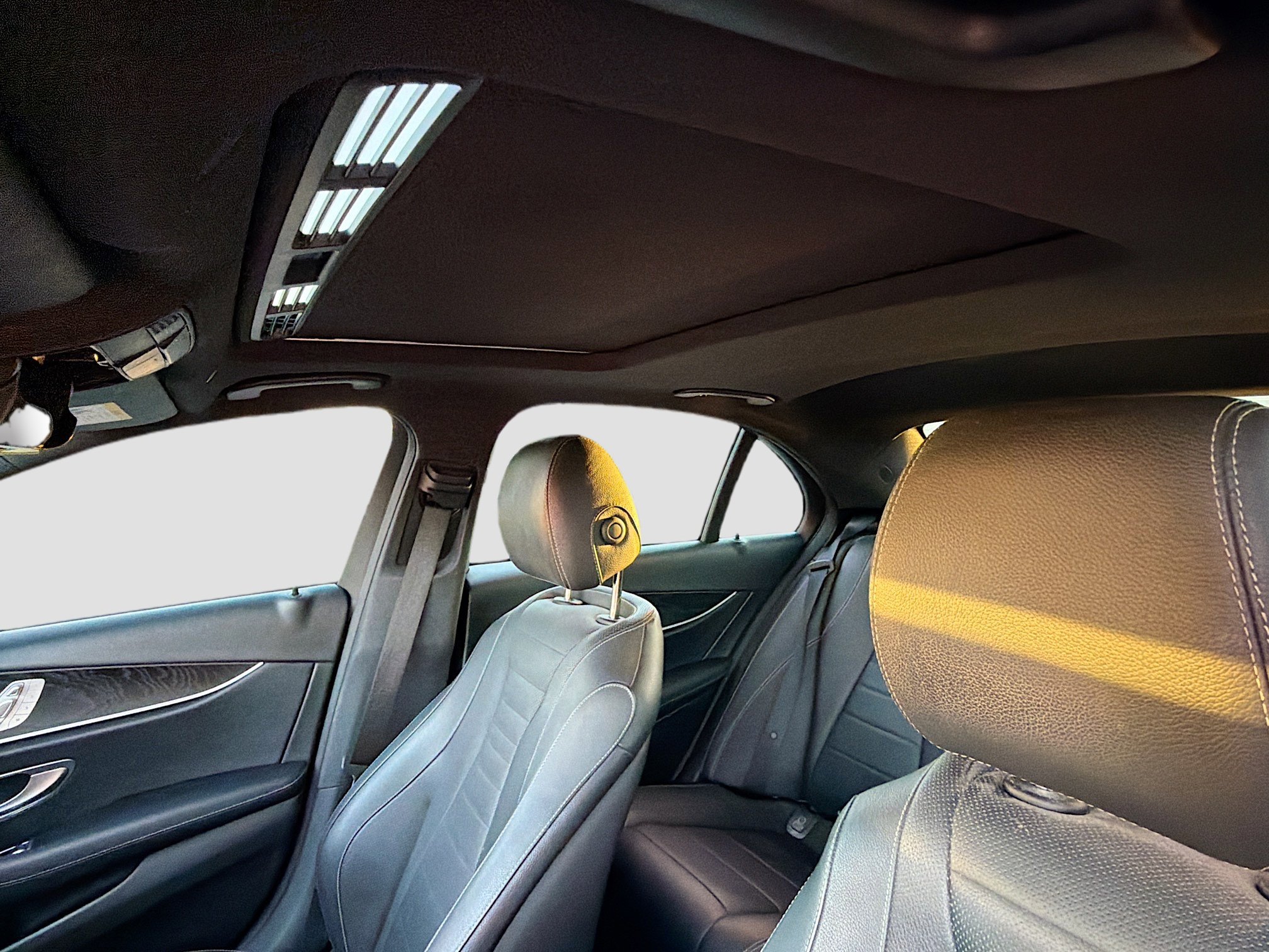 Used 2018 Mercedes-Benz E 300 image 27