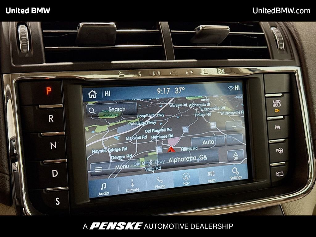 Used 2019 Lincoln Continental Reserve image 10