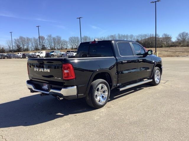 New 2026 RAM 1500 4x4 Crew Cab image 7