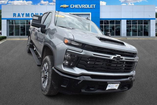 New 2026 Chevrolet Silverado 2500 Custom w/ Custom Value Package image 10