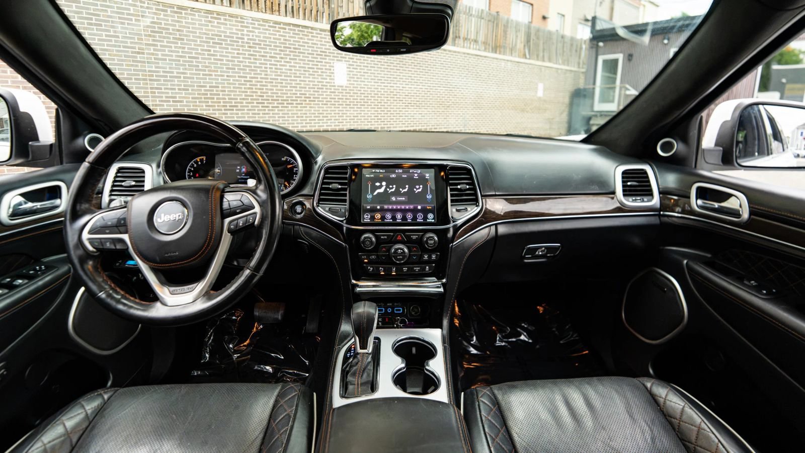 Used 2020 Jeep Grand Cherokee Summit AWD/4WD image 35