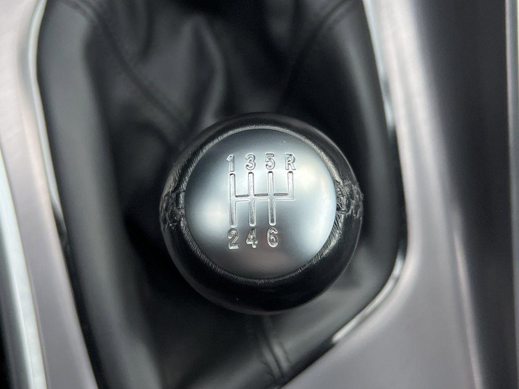 Used 2022 Dodge Challenger R/T w/ Blacktop Package image 21