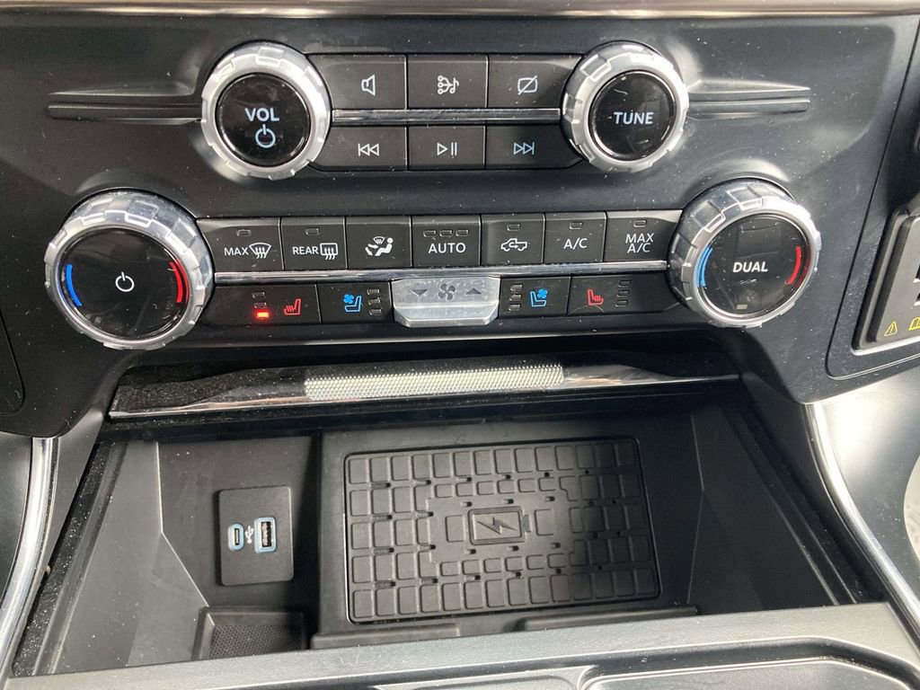 Used 2023 Ford F150 Raptor image 17