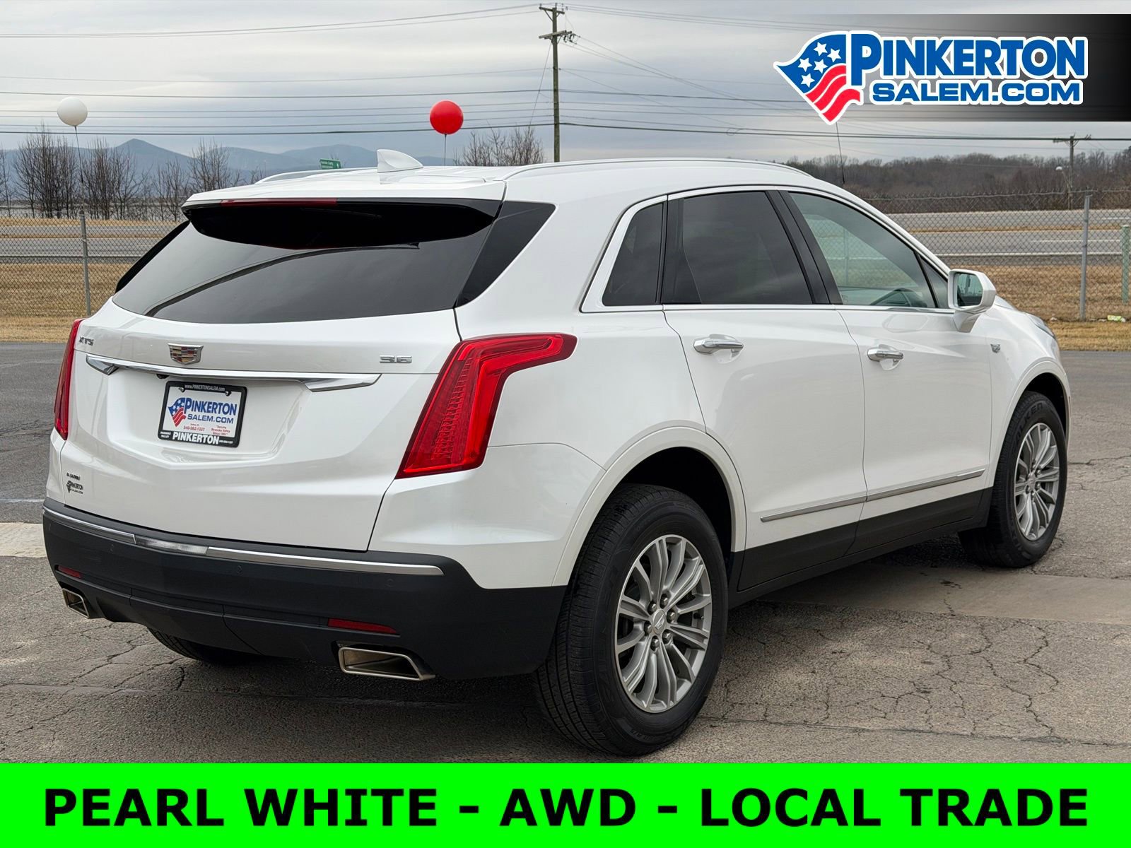 Used 2017 Cadillac XT5 Luxury w/ Driver Awareness Package image 4