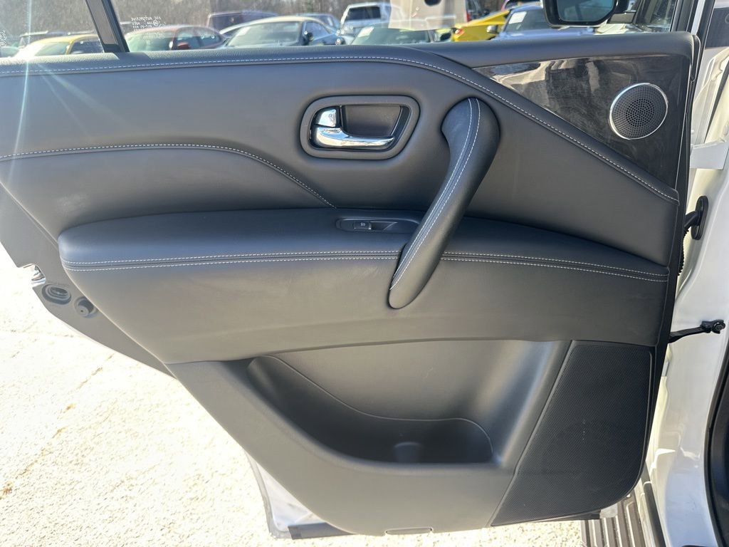 Used 2024 INFINITI QX80 Luxe image 31