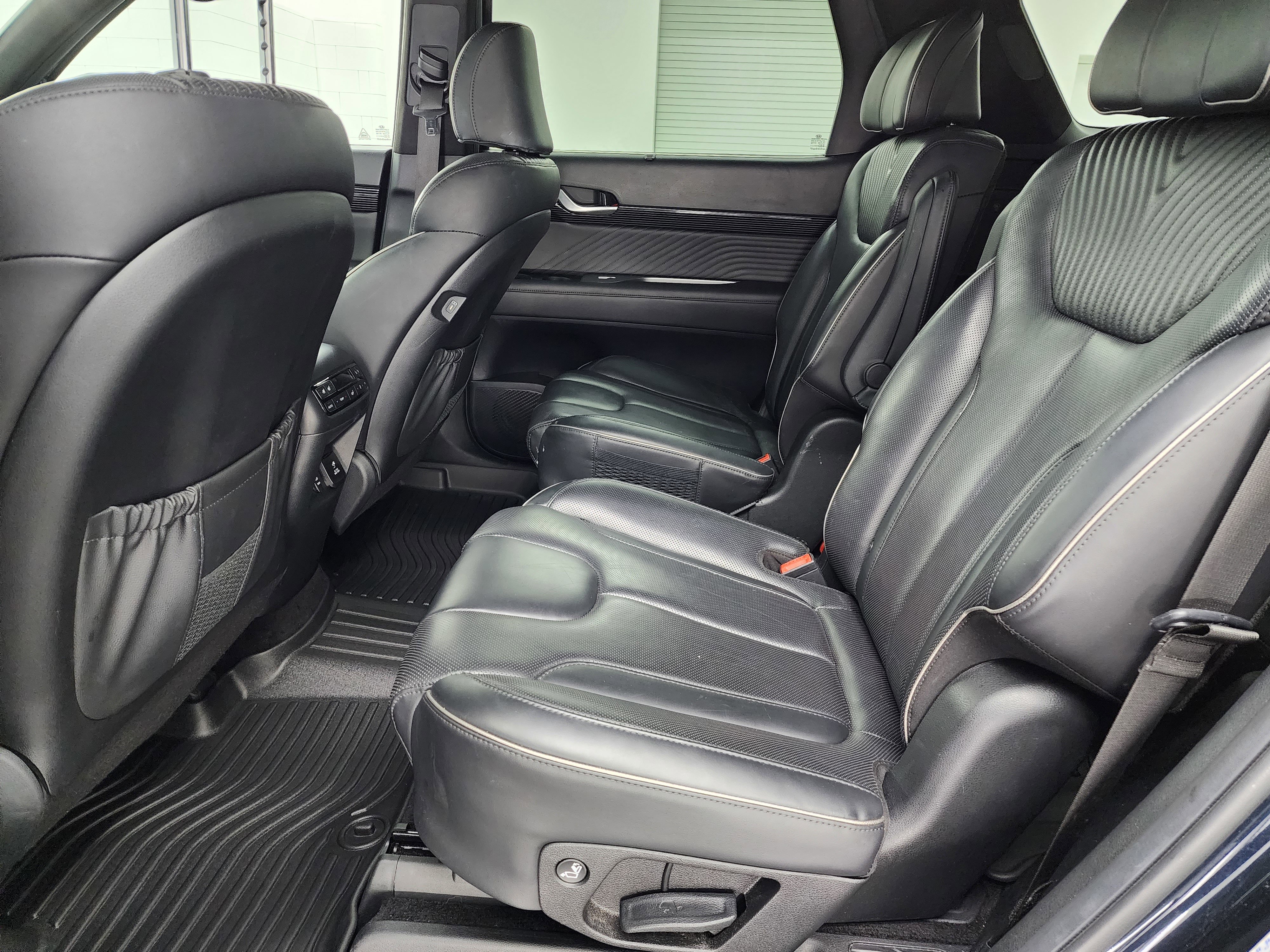 Used 2024 Hyundai Palisade Calligraphy AWD/4WD image 9