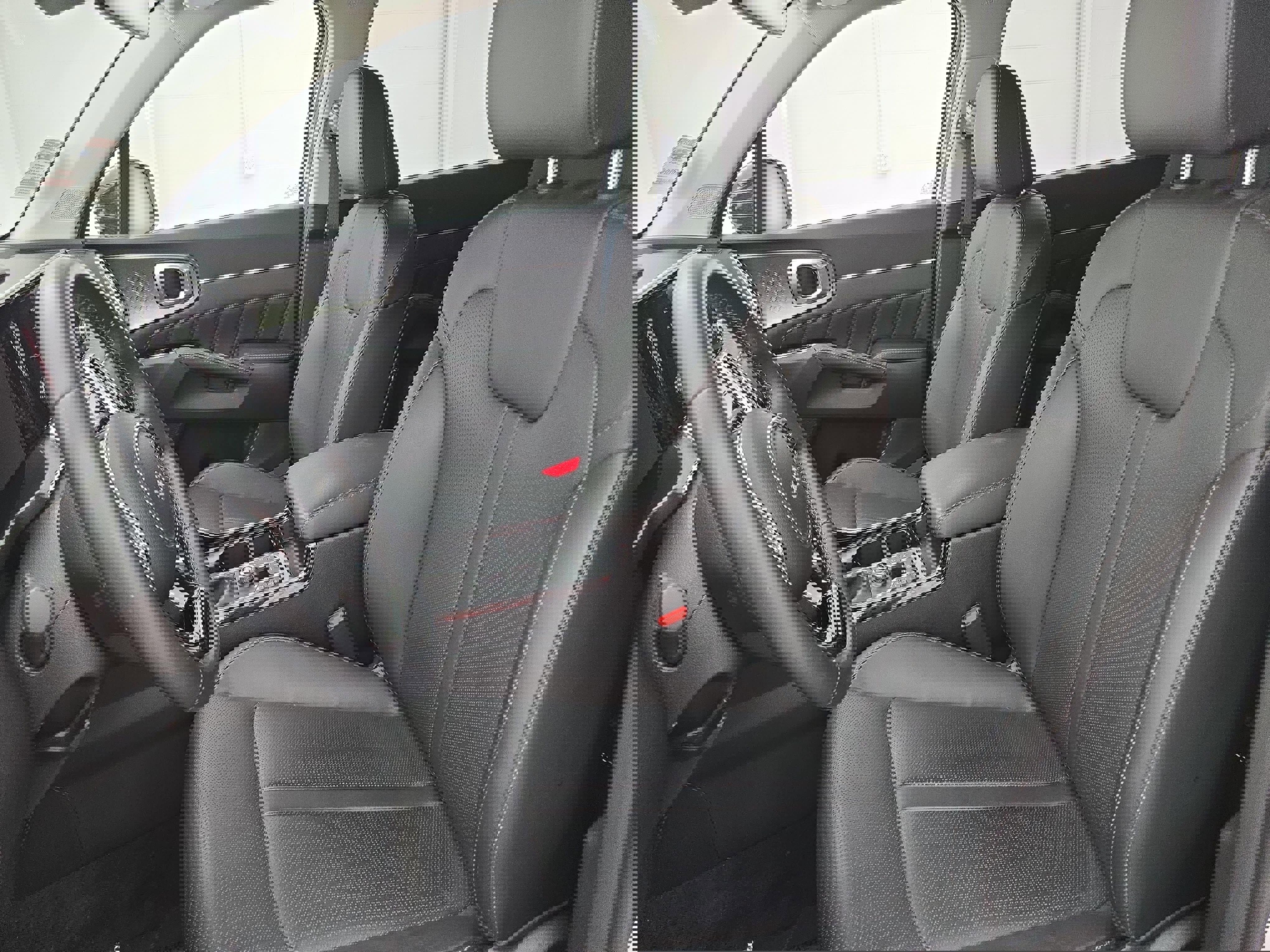 Used 2023 Kia Sorento SX image 16