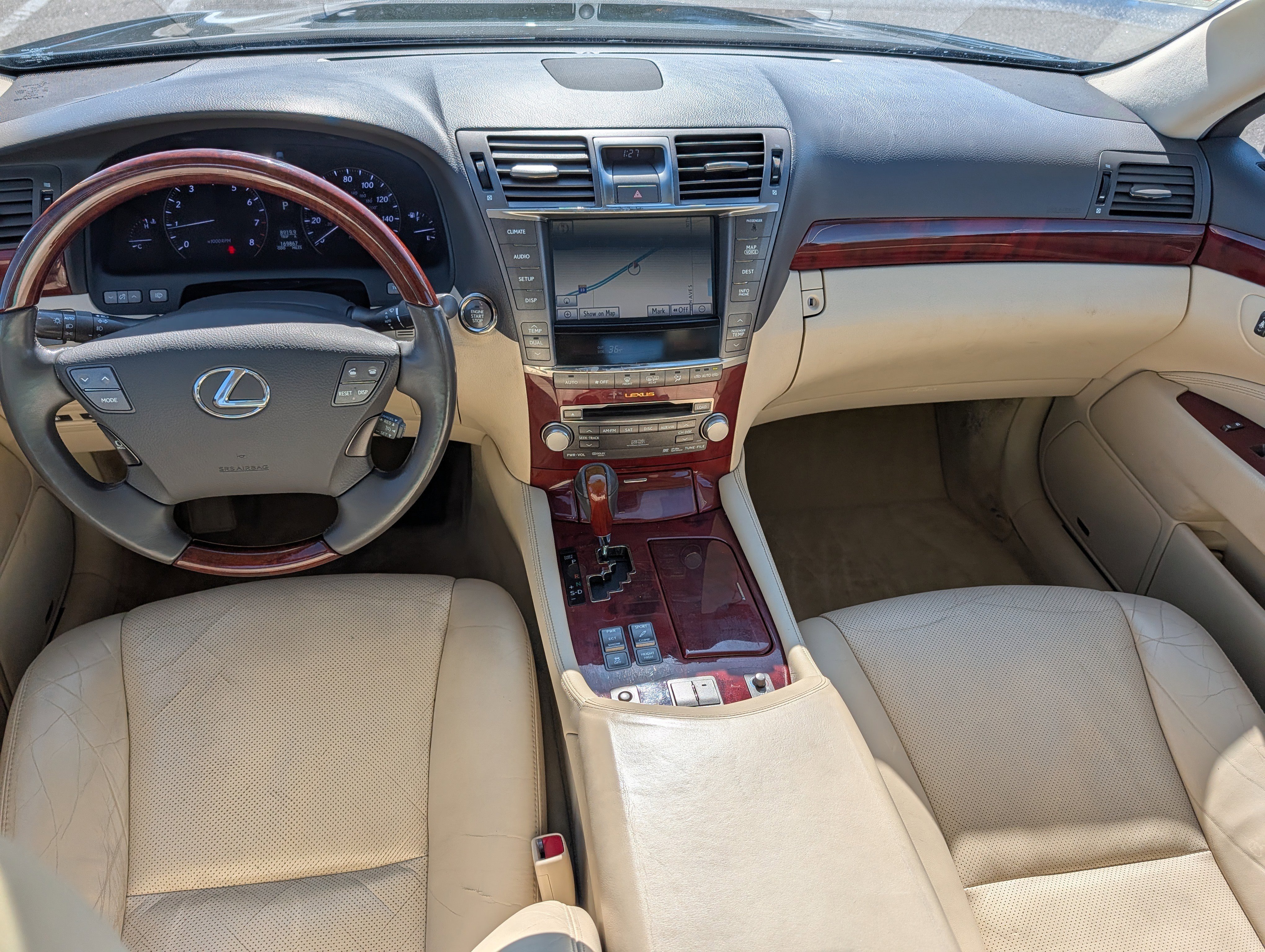 Used 2010 Lexus LS 460 AWD image 10