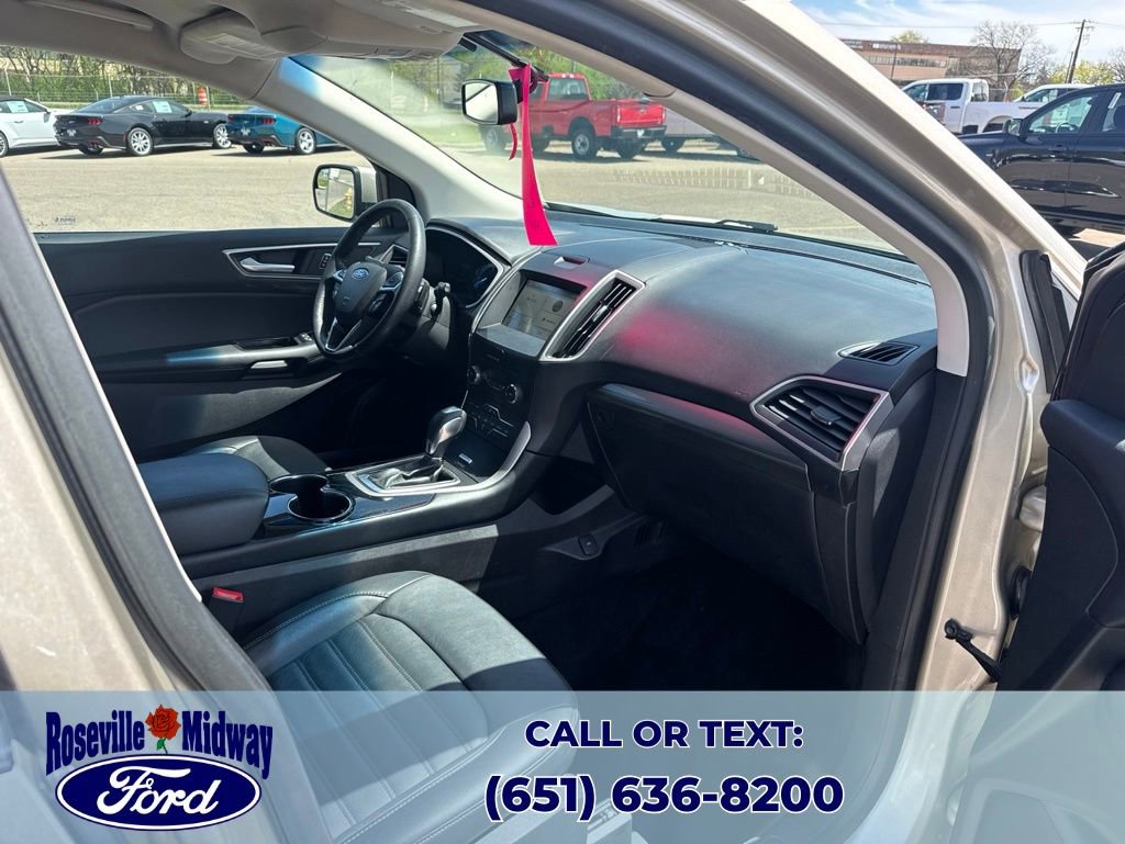 Used 2017 Ford Edge SEL w/ Equipment Group 201A AWD/4WD image 31