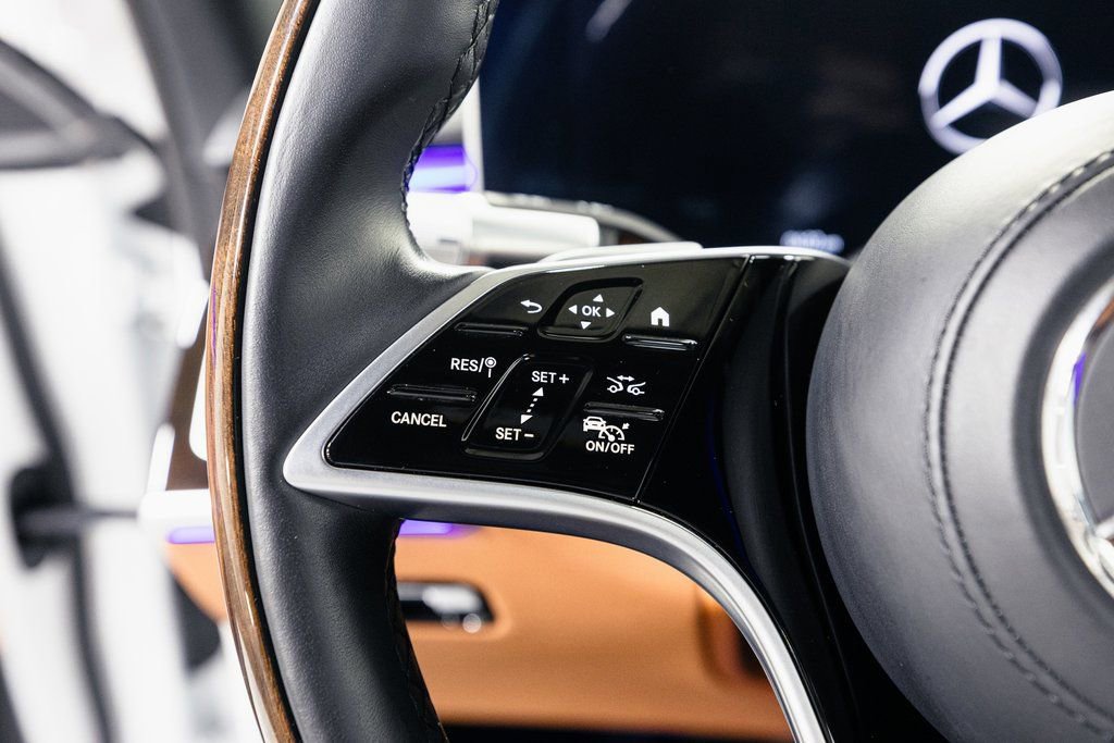 Used 2024 Mercedes-Benz S 580 4MATIC Sedan image 11