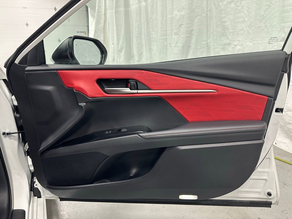Used 2025 Toyota Camry XSE FWD image 59