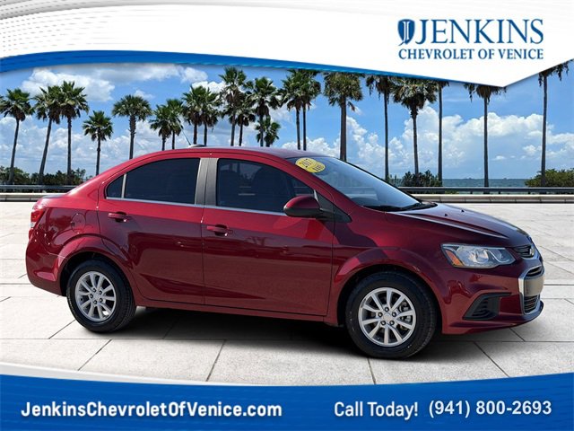 Used 2017 Chevrolet Sonic LT image 1