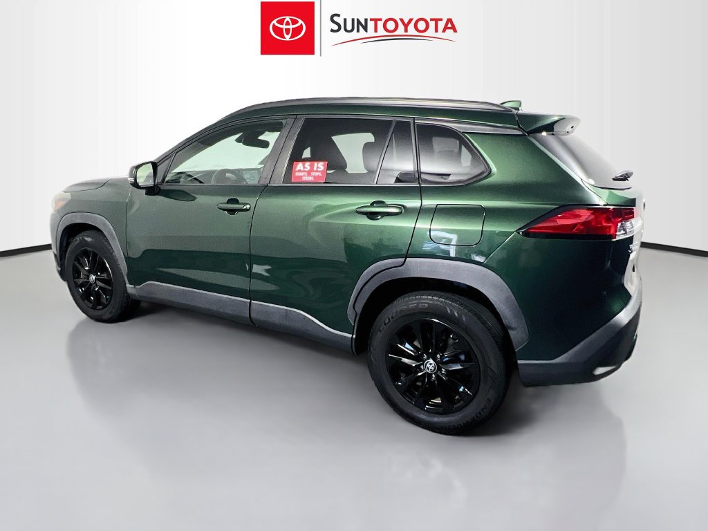Used 2022 Toyota Corolla Cross LE w/ Moonroof Package FWD image 5