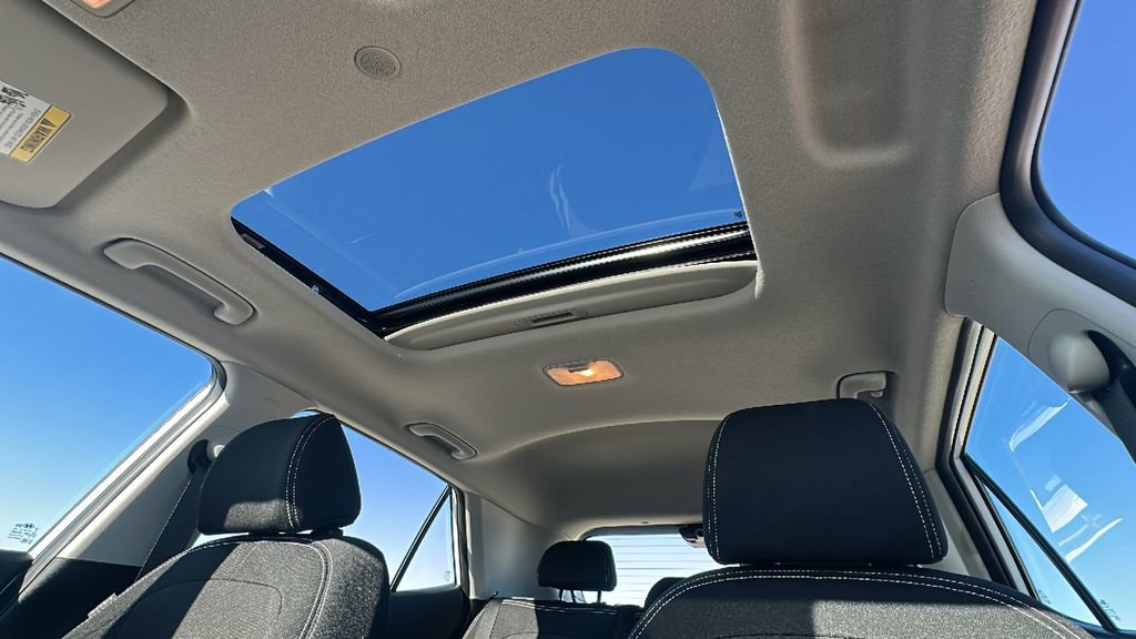 Used 2025 Hyundai Venue SEL image 5