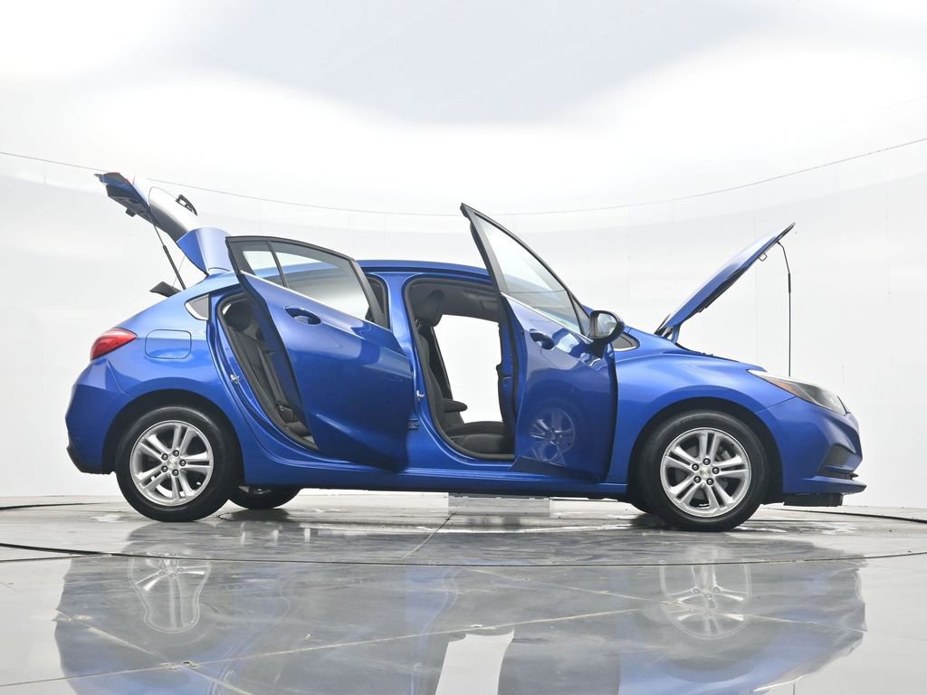 Used 2017 Chevrolet Cruze LT w/ Convenience Package image 43