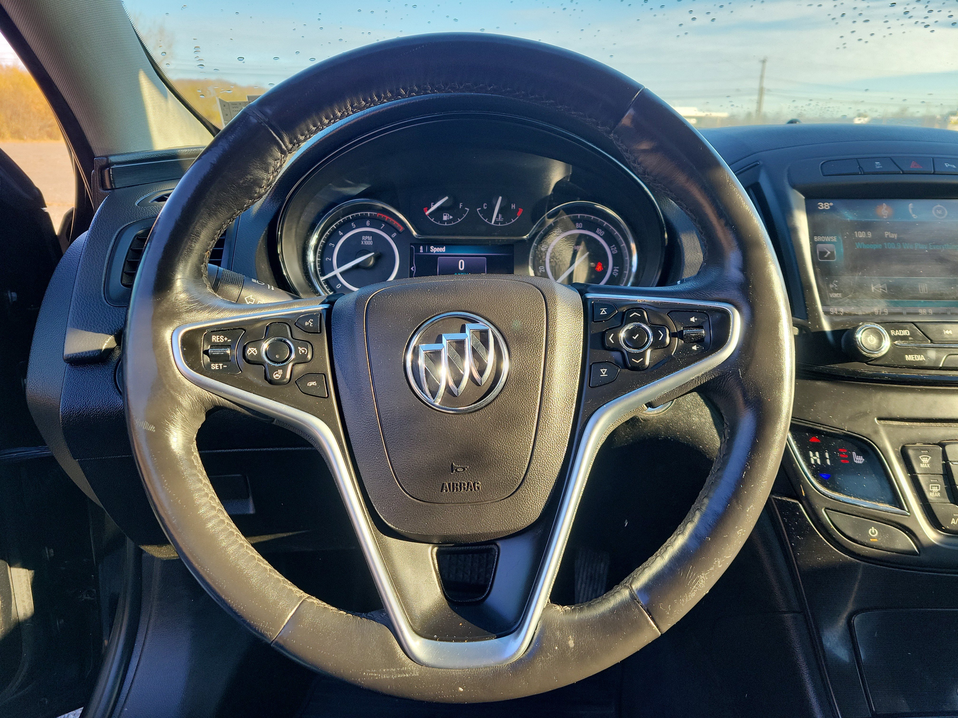 Used 2014 Buick Regal Premium image 20