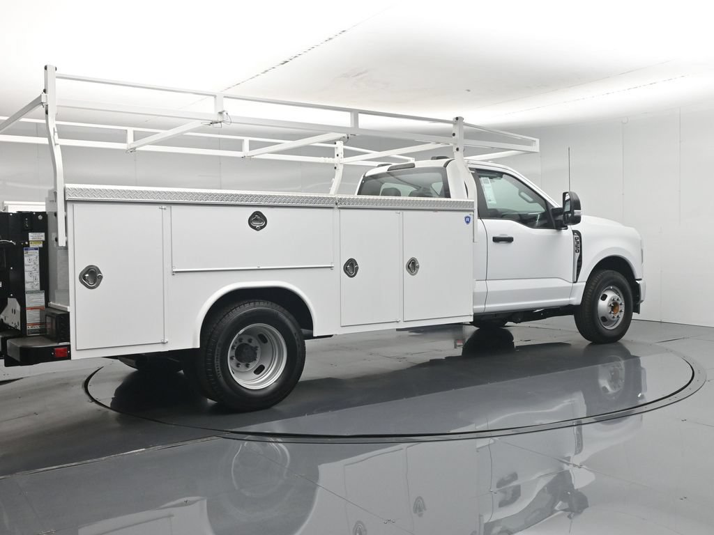 New 2026 Ford F350 XL w/ XL Chrome Package RWD image 31