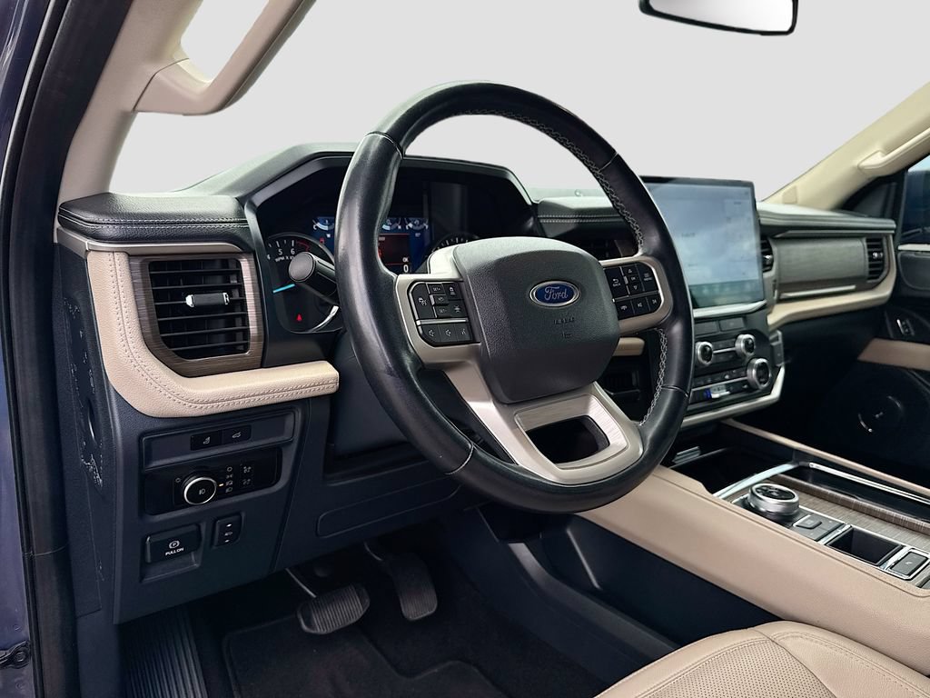 Used 2023 Ford Expedition Max Limited RWD image 9