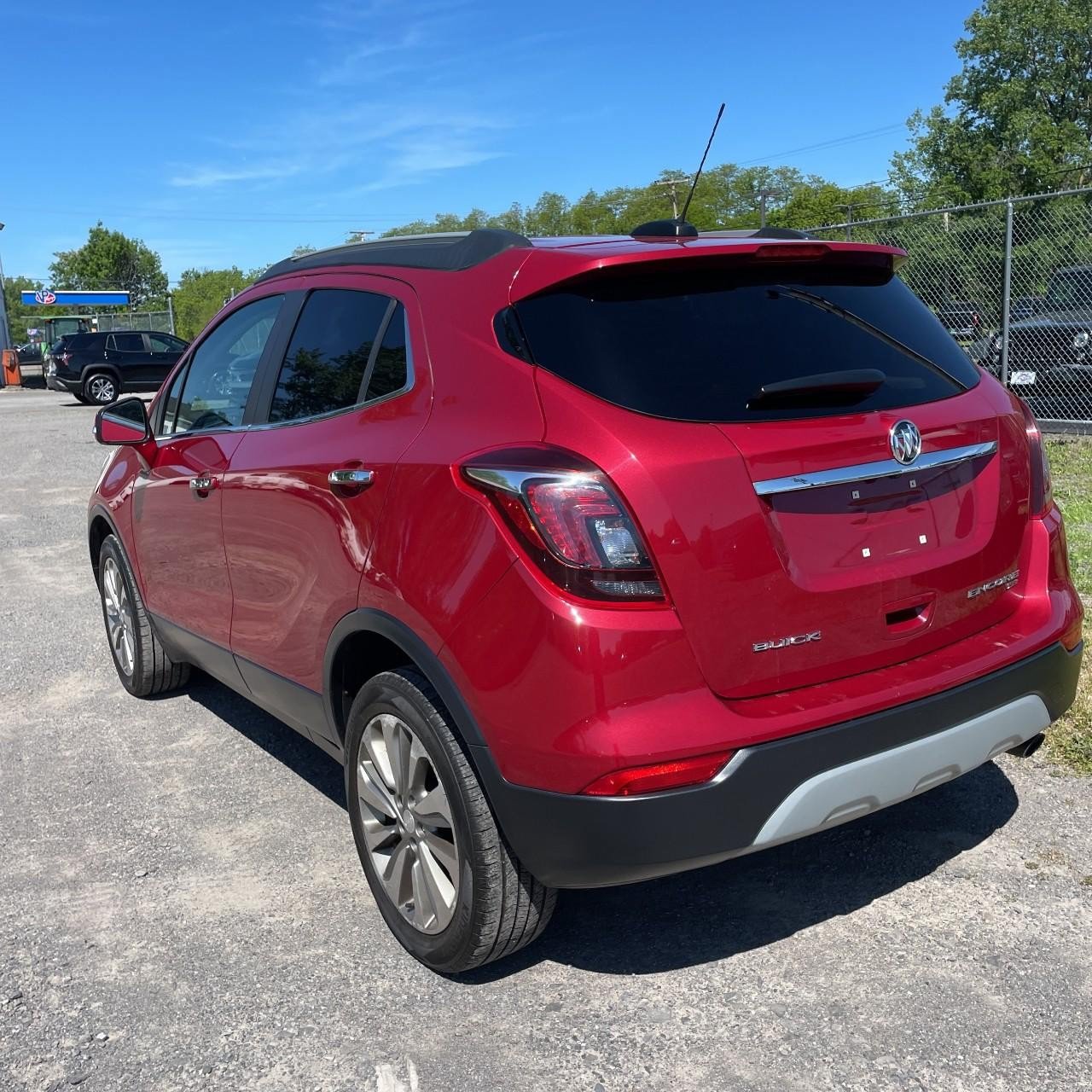 Used 2017 Buick Encore Preferred AWD/4WD image 3