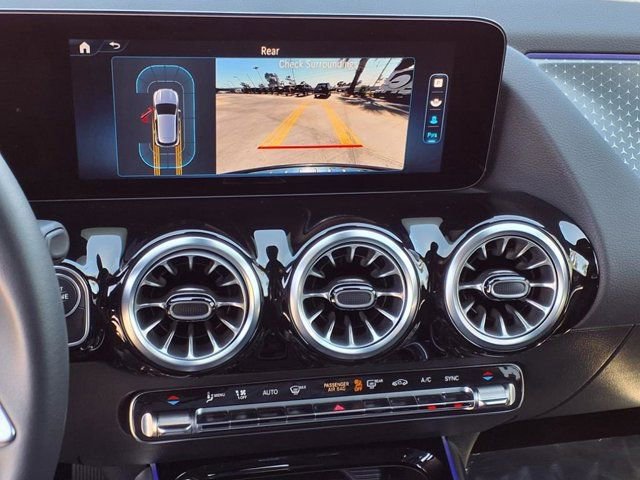 Used 2025 Mercedes-Benz GLA 250 GLA 250 image 6