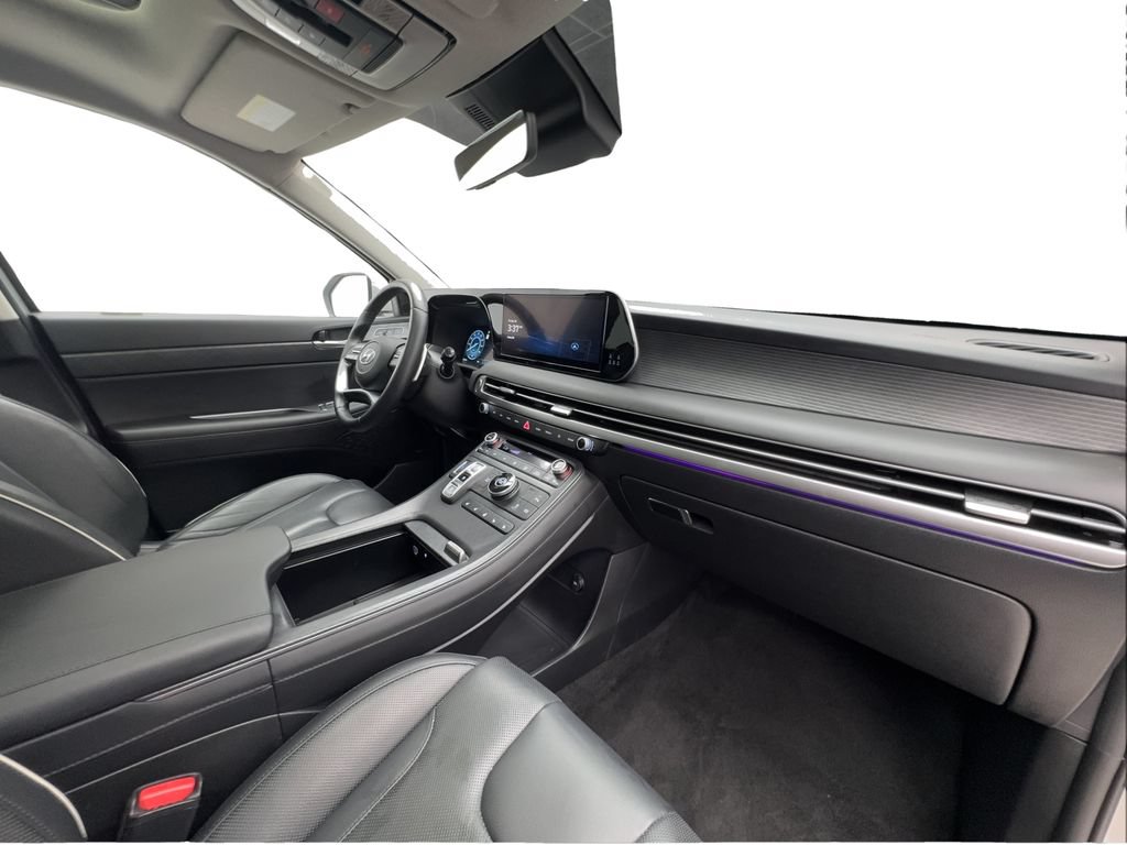Used 2025 Hyundai Palisade Limited FWD image 33