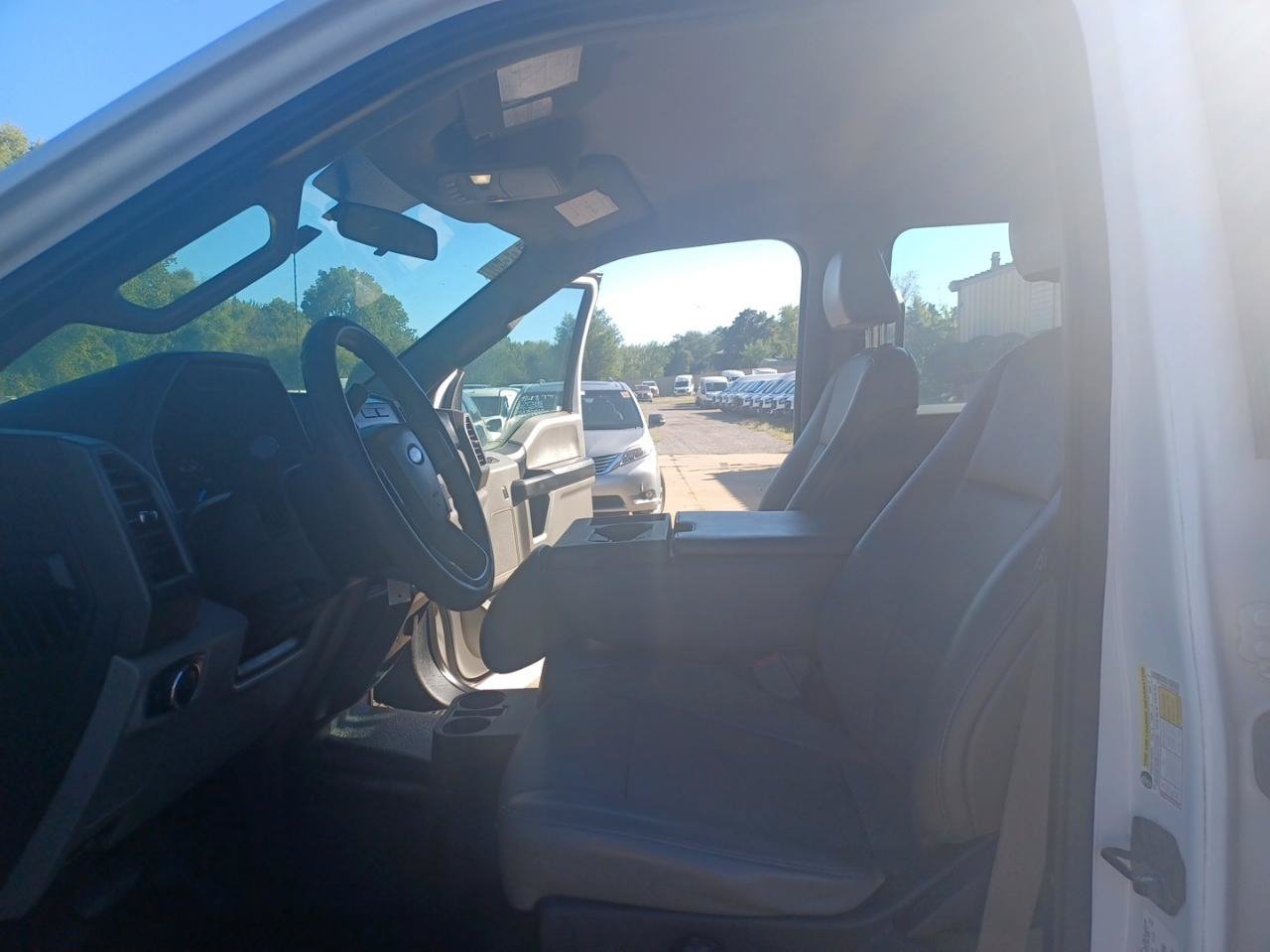 Used 2018 Ford F250 XL w/ Power Equipment Group AWD/4WD image 40