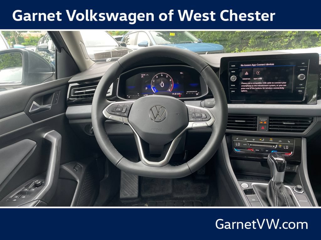 New 2026 Volkswagen Jetta SE FWD image 24