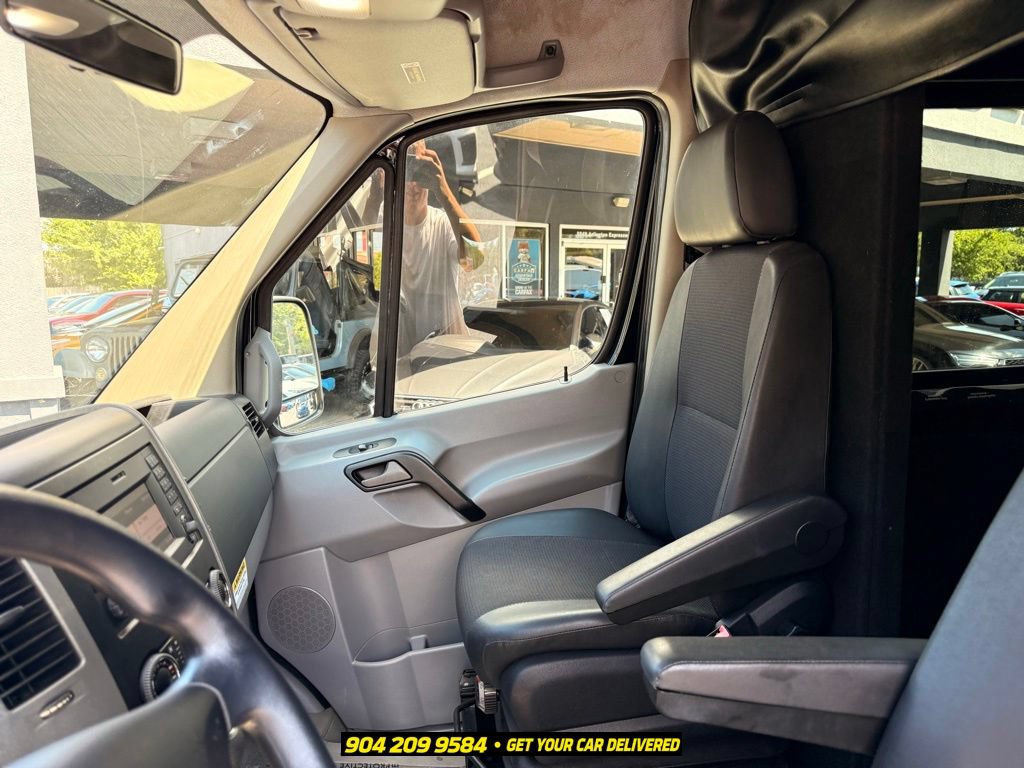 Used 2015 Mercedes-Benz Sprinter 3500 image 19