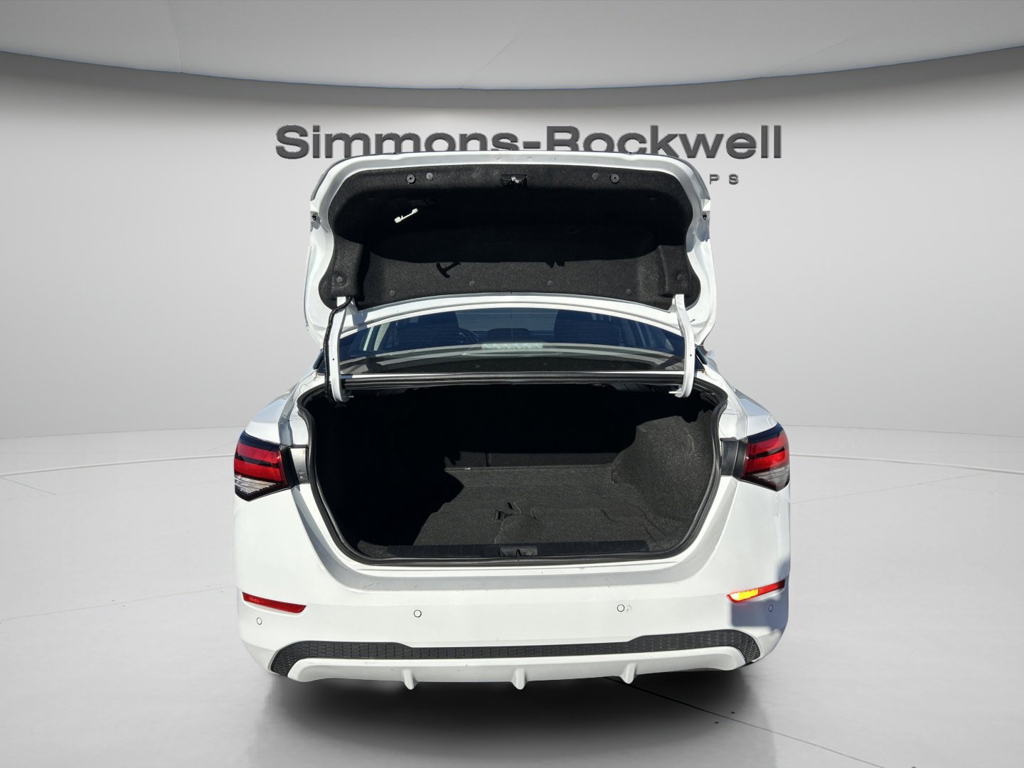 Used 2024 Nissan Sentra SV image 8