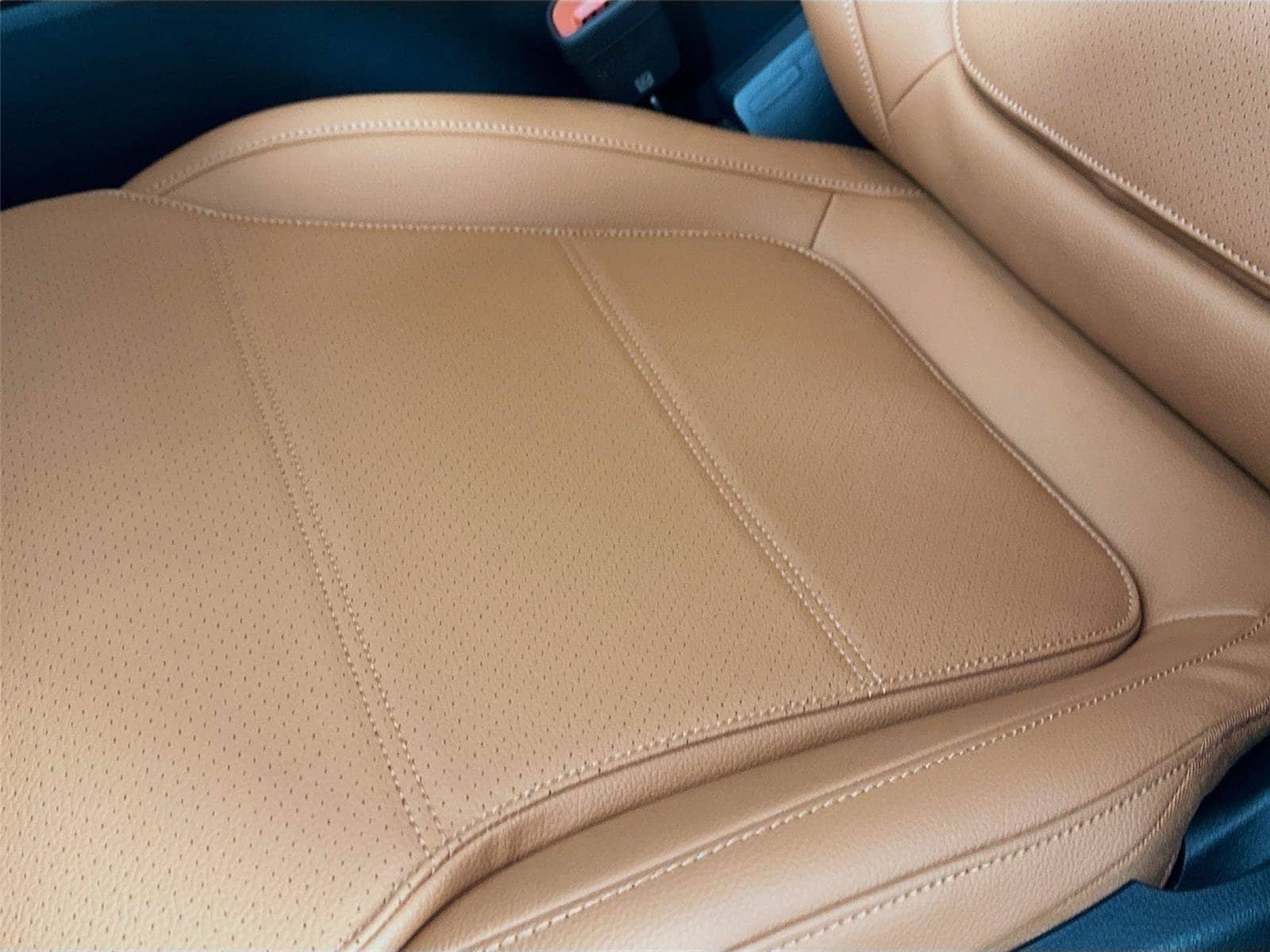 Certified 2026 Mercedes-Benz C 300 4MATIC Sedan image 24