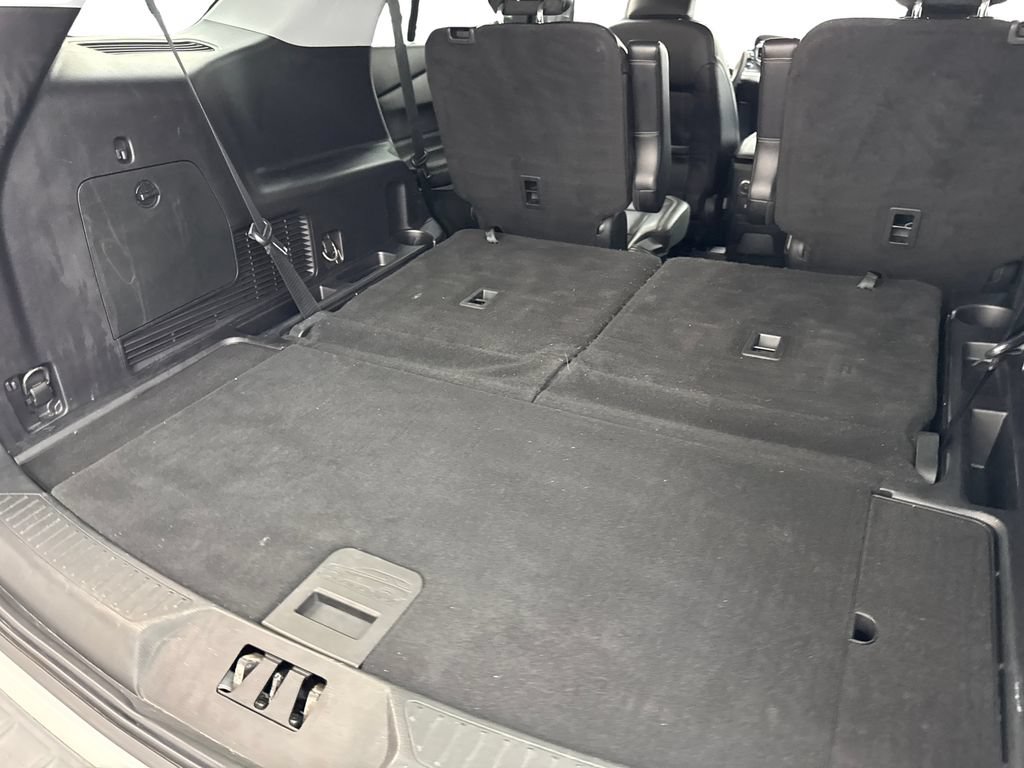 Used 2022 Ford Explorer XLT w/ Equipment Group 202A AWD/4WD image 85