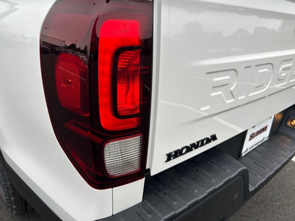 New 2026 Honda Ridgeline Black Edition image 21