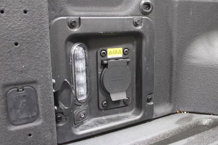 Used 2024 Ford Maverick Lariat w/ FX4 Off-Road Package image 14