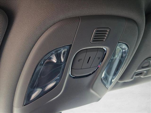 Used 2022 Jeep Compass Latitude image 17