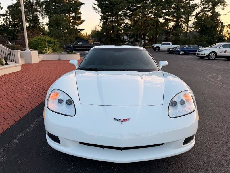 Used 2013 Chevrolet Corvette Coupe RWD image 3