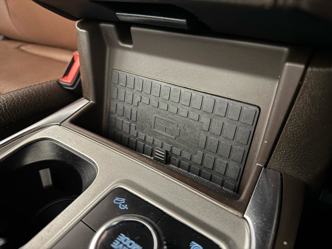 Used 2021 Ford Explorer King Ranch w/ Premium Technology Package AWD/4WD image 27