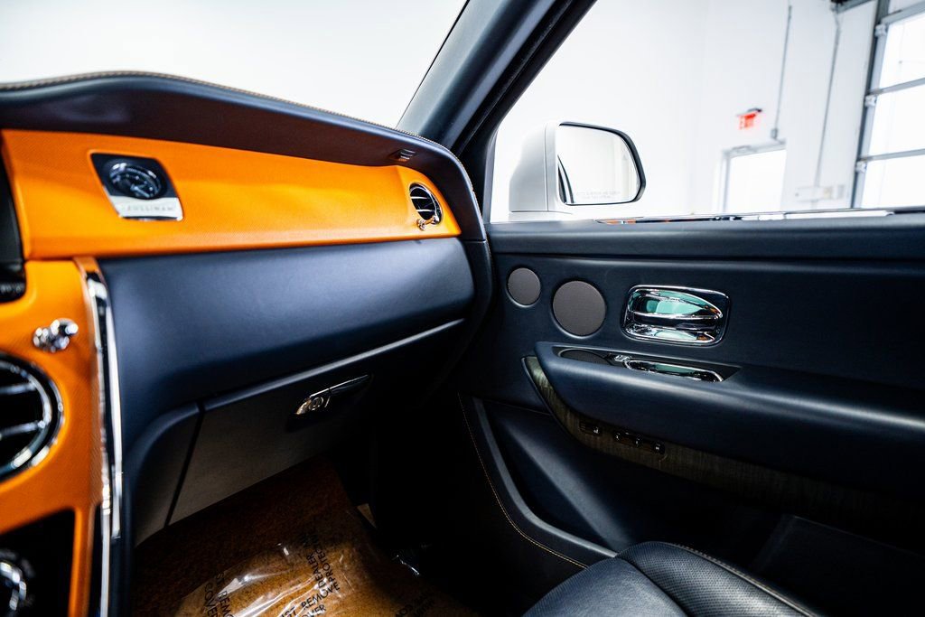 Used 2021 Rolls-Royce Cullinan AWD/4WD image 45