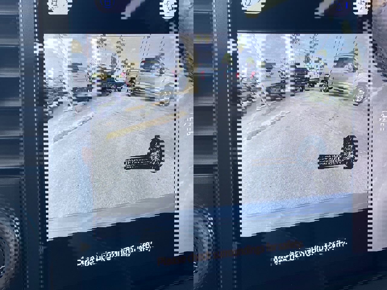 Used 2025 Ford F150 Lariat w/ Equipment Group 501A Mid image 22