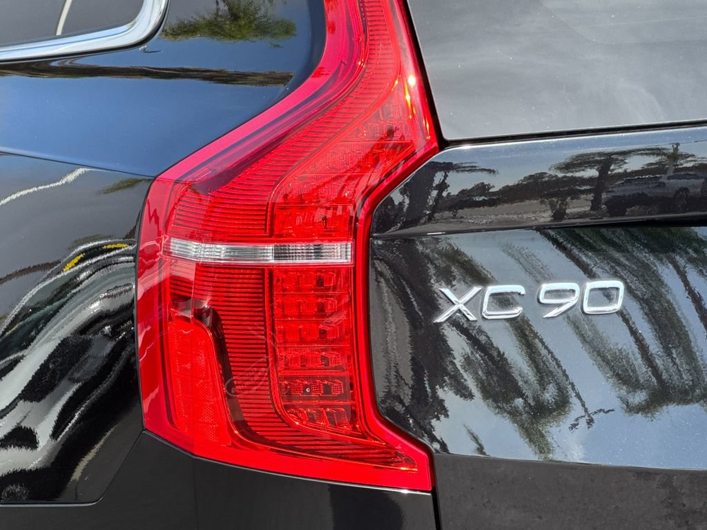 Certified 2023 Volvo XC90 B6 Plus w/ Protection Package Premier AWD/4WD image 27