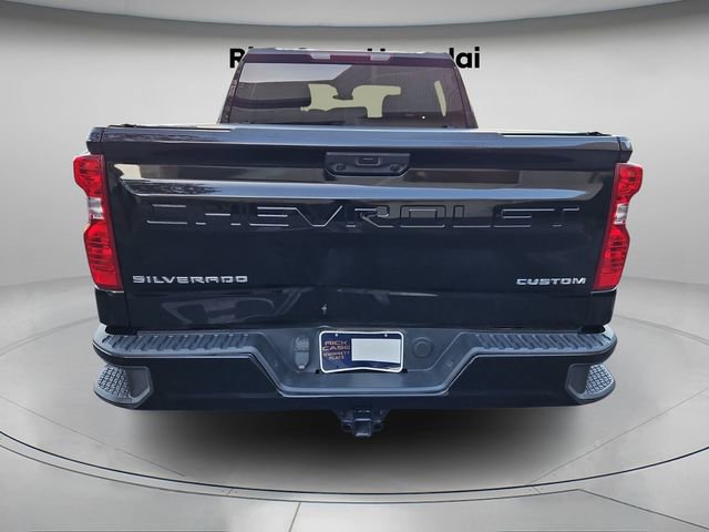 Used 2022 Chevrolet Silverado 1500 Custom image 6