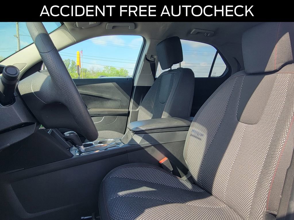 Used 2017 Chevrolet Equinox LT FWD image 14