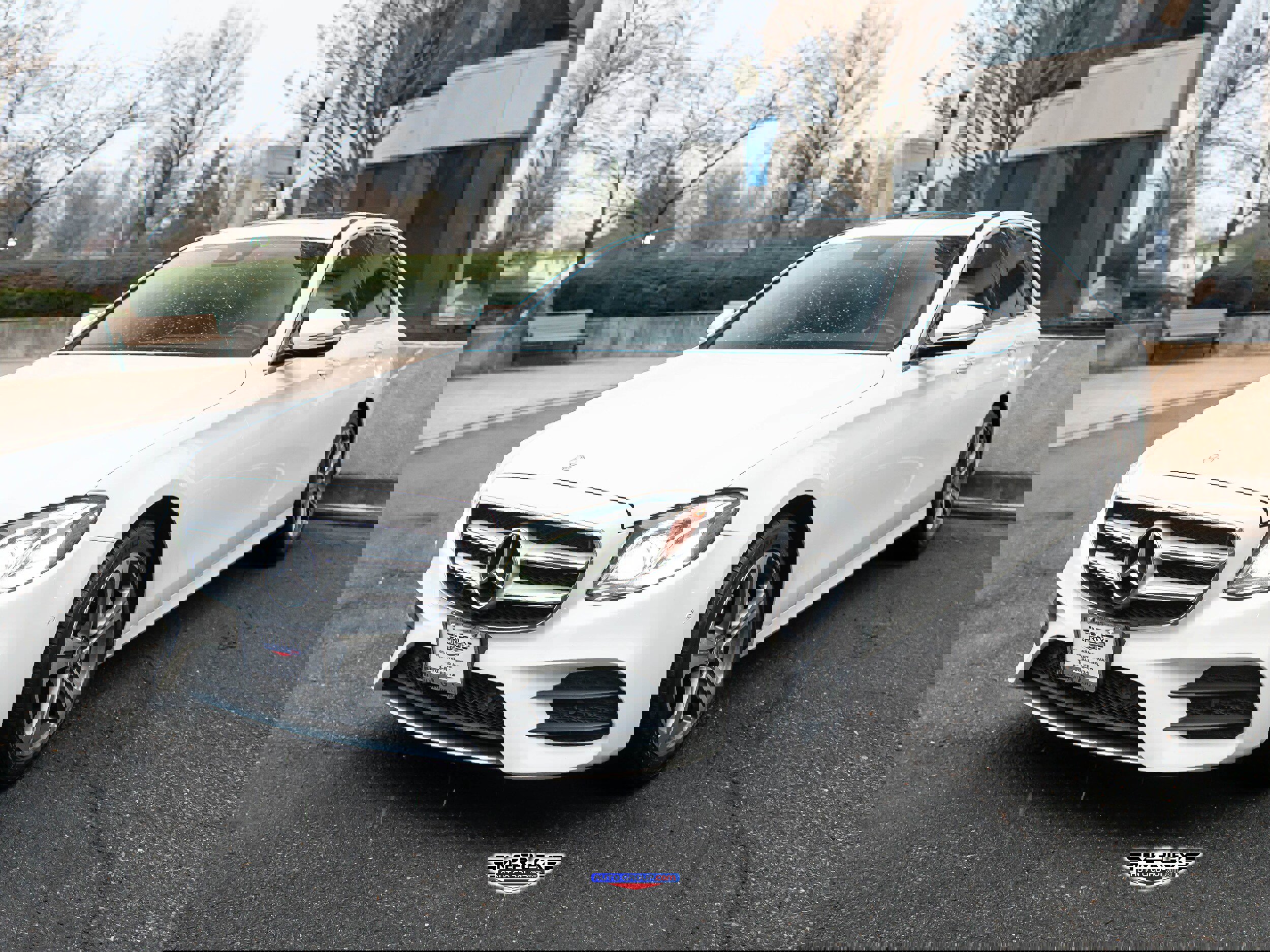 Used 2017 Mercedes-Benz E 300 300 4MATIC image 3