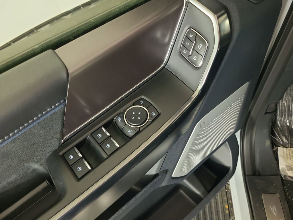 New 2025 Ford F150 Platinum w/ Equipment Group 702A High image 19